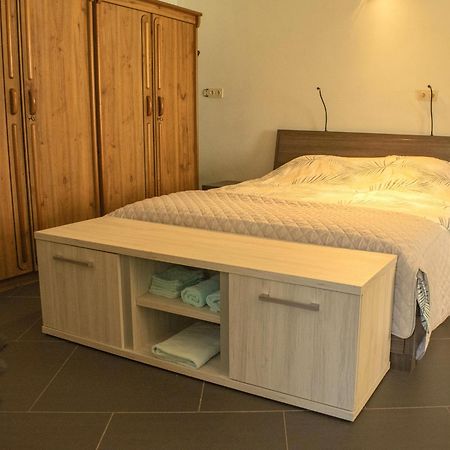 Hoeve Hofgaarde Heers المظهر الخارجي الصورة